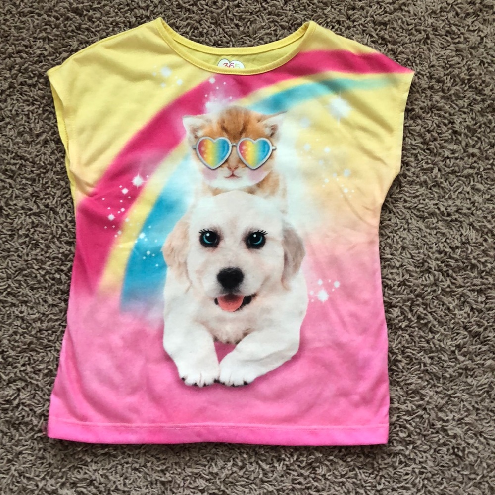 Graphic tee